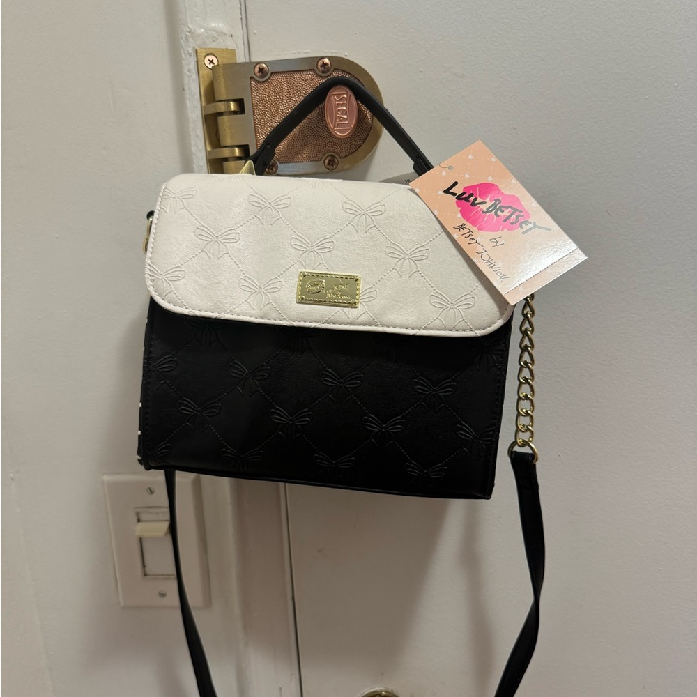 Besty Johnson Purse